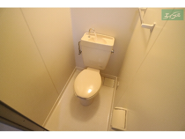 ﾄｲﾚ 甲西ヒカリハイツ