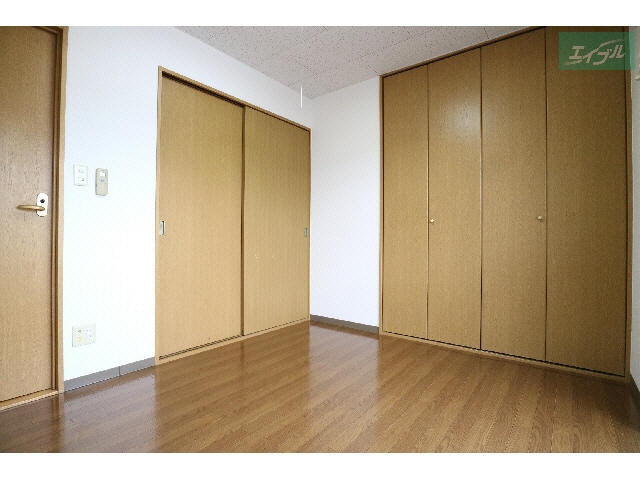 洋室5帖 甲西ヒカリハイツ