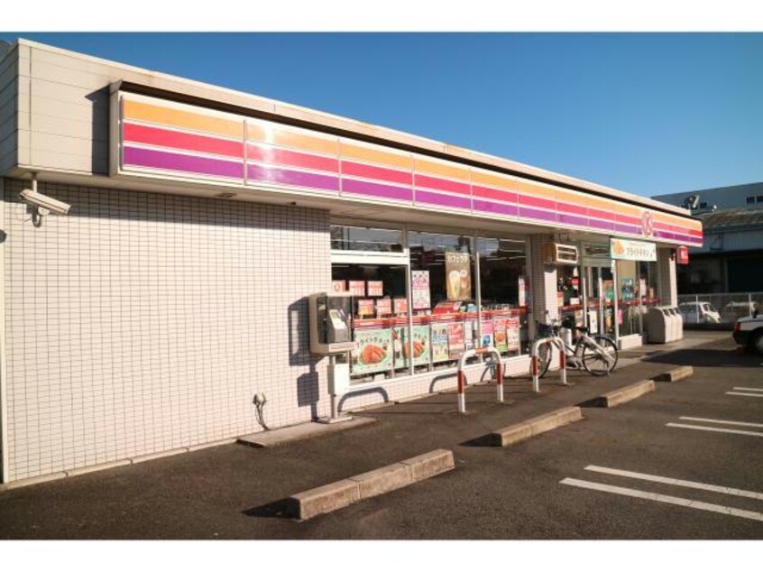 サークルK甲西日枝店(コンビニ)まで697m ハイツ晴斗Ⅶ