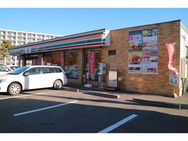 セブンイレブン甲西ダイハツ工場前店(コンビニ)まで1244m グランマ甲西