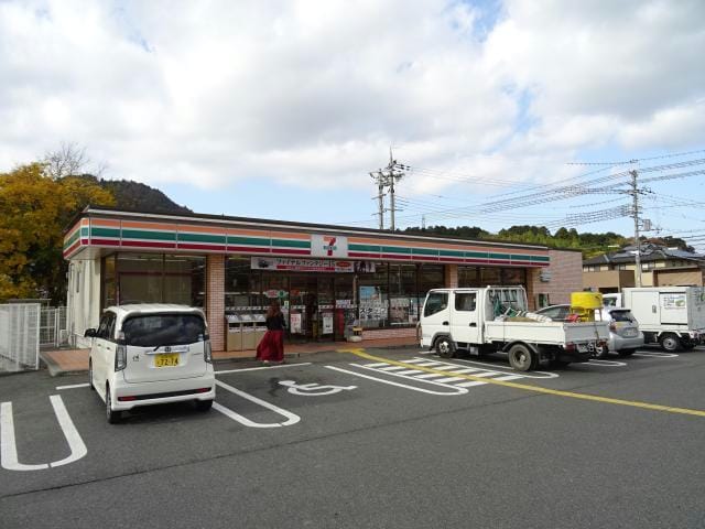 セブンイレブン甲西菩提寺店(コンビニ)まで653m Chambre