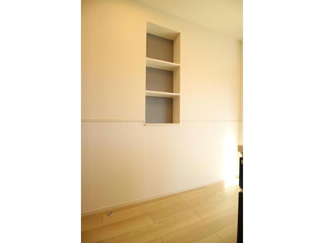 ニッチ NorthStar Condo