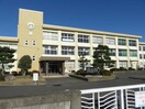 甲賀市立綾野小学校(小学校)まで1778m 水口松尾台貸家
