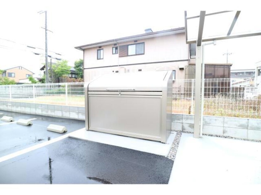  エクセルピア岩根中央