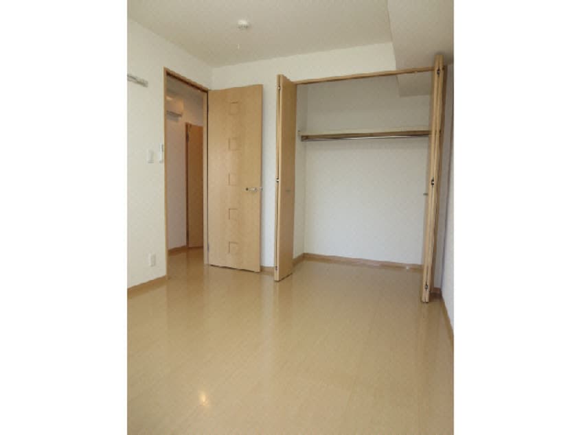  ファミリエ Ｂ棟