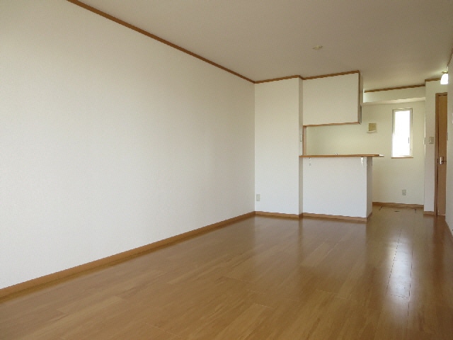  サン スクエア Ａ