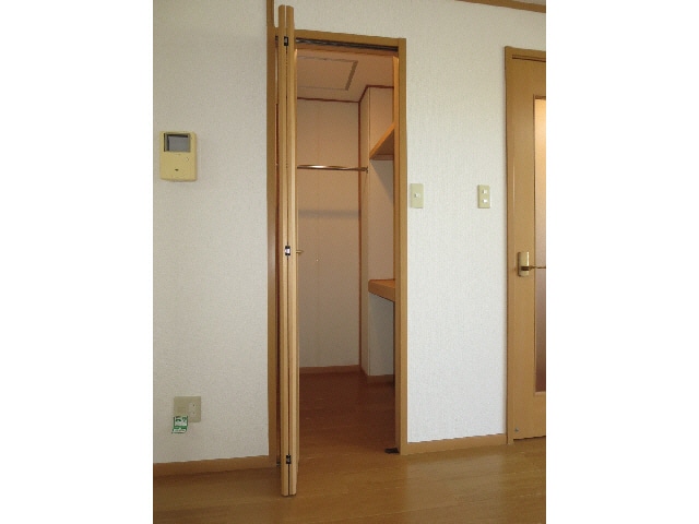  サン スクエア Ａ