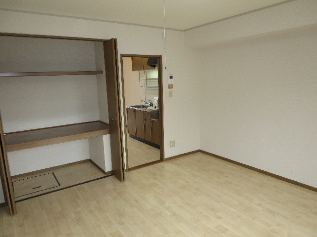  セジュール壱番館