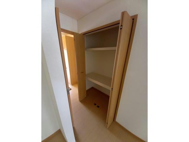  ラ･ファミーユＣ