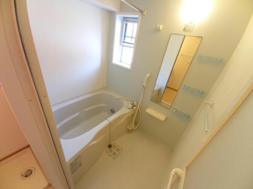  ラ･ファミーユＣ