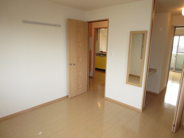  ランド アクシス高井