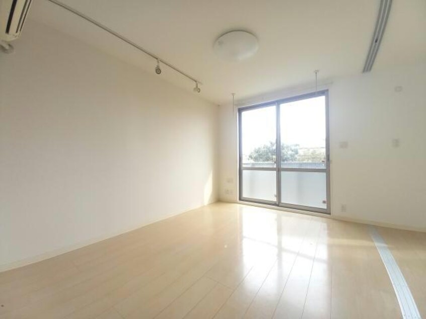  山陽本線（中国）/防府駅 バス5分柳原下車:停歩10分 1階 築17年