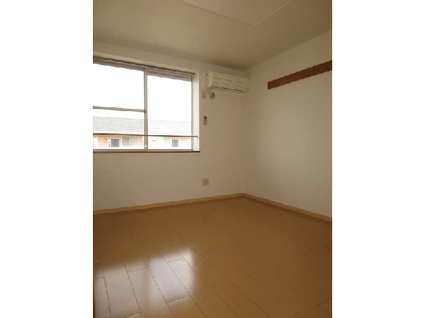  ファミールロジュマンＡ