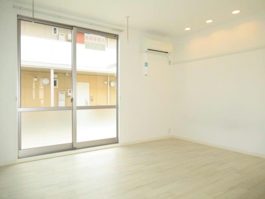  山陽本線（中国）/防府駅 バス15分自衛隊前下車:停歩7分 1階 築18年