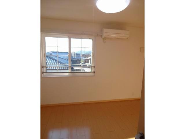  ブリーゼ新田Ｂ