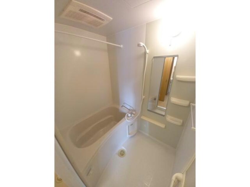  グッドライフ・アイ　Ｂ