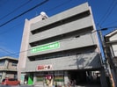 栄町ビルの外観