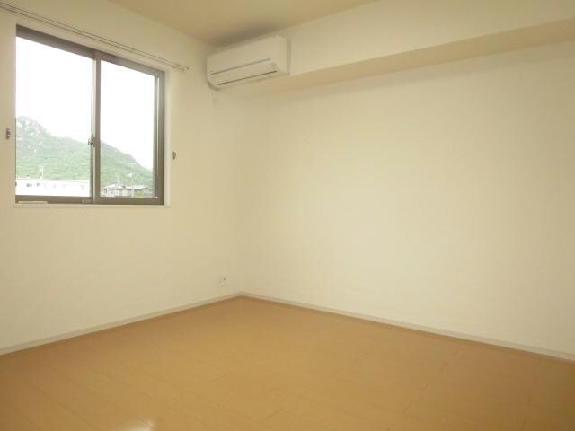  ＢＥＳＴ　ＨＯＵＳＥ　Ａ