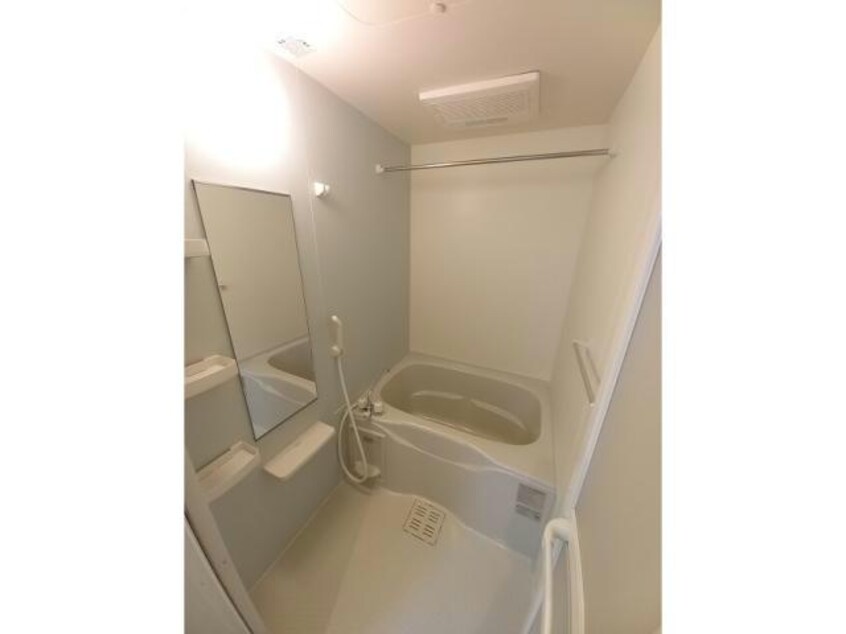  グラシオッソーレⅢ