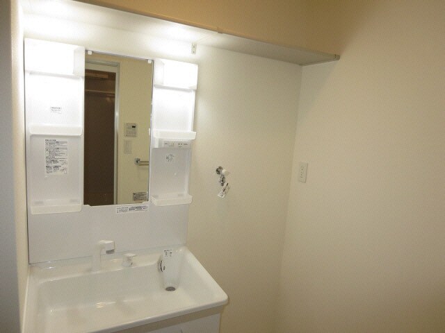  シャーメゾン華浦