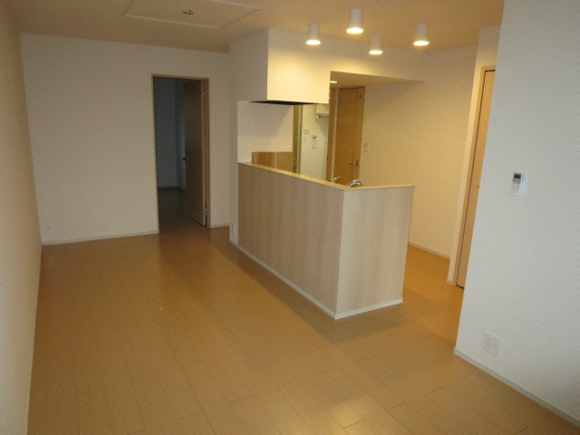  アンソレイエⅡ号館