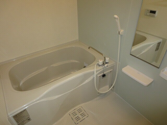  アンソレイエⅡ号館