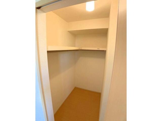  アンソレイエⅢ号館