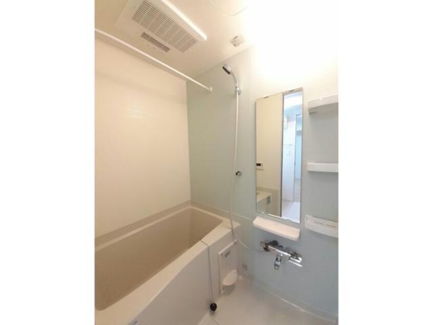  メゾンド・クリスタルB