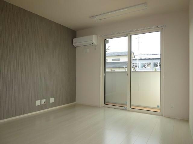  セントラル　レジデンス　B棟