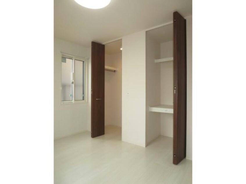  セントラル　レジデンス　B棟