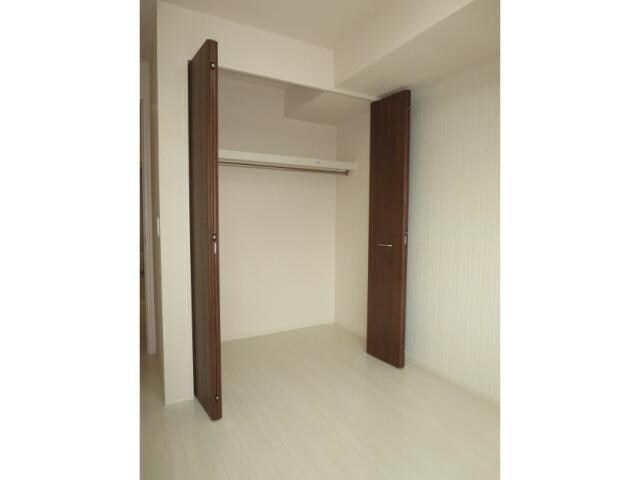  セントラル　レジデンス　B棟