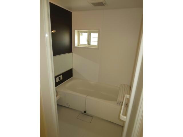  セントラル　レジデンス　B棟