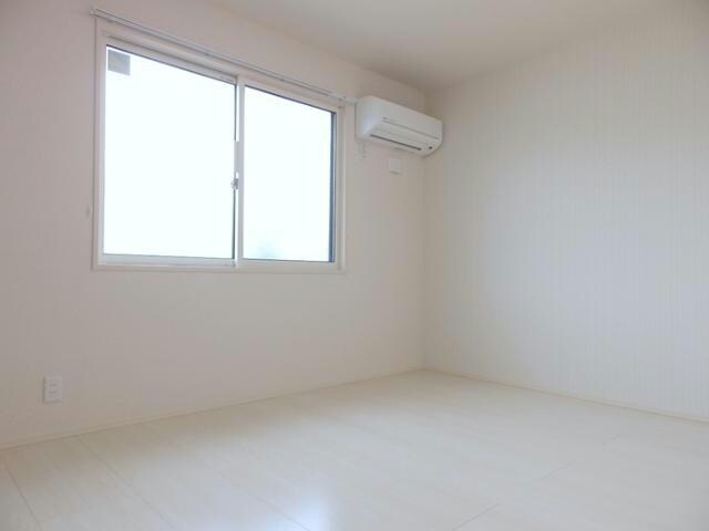  セントラル　レジデンス　E棟