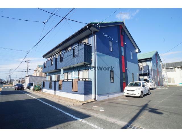 外壁塗装済みです♪