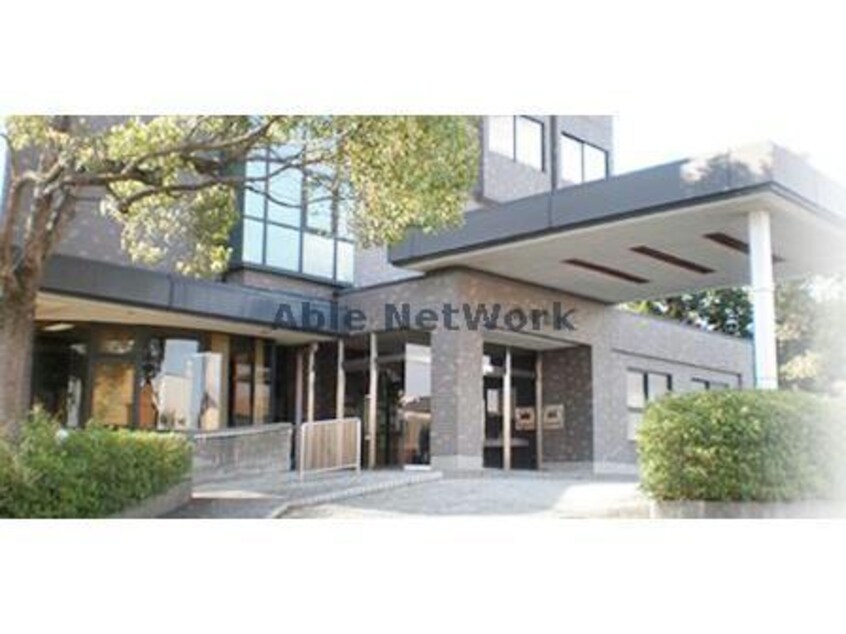 医療法人信雅会宮地病院(病院)まで819m コーポにえ