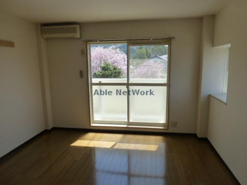  Surplus　Oneハイツ桜渕