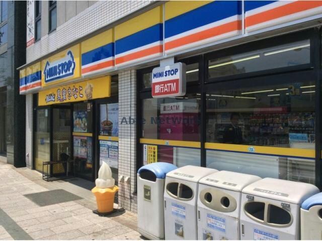 ミニストップ豊川稲荷店(コンビニ)まで149m トキワビル