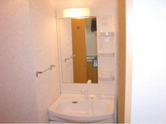  アインシュロス