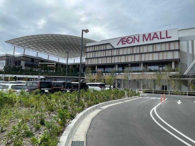 イオンモール豊川店(ショッピングセンター/アウトレットモール)まで2474m Mh-Arc市田