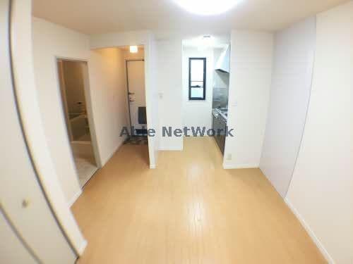  クレストアベニュー西香ノ木