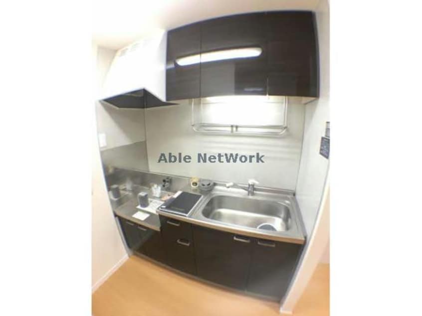  クレストアベニュー西香ノ木