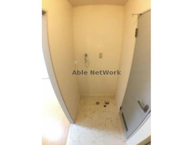  クレストアベニュー西香ノ木