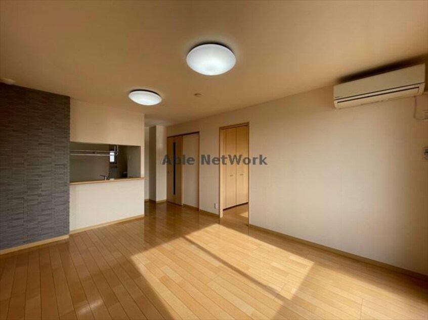 ※反転タイプイメージです。 アドラブール美園