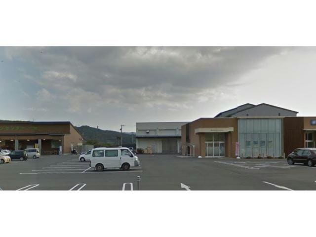 JAひまわり東上支店(銀行)まで1839m グランドヒル　Ｂ