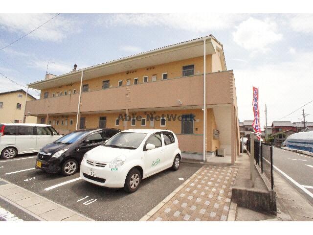  ラフォーレ新屋敷