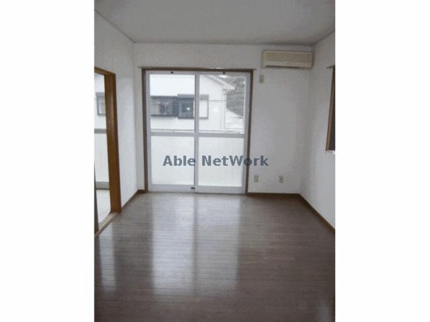 ※反転イメージ ベル牛久保