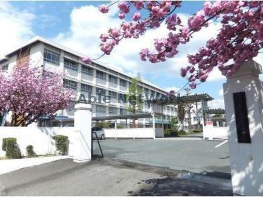 豊川市立東部中学校(中学校/中等教育学校)まで1521m メゾン・エスポワール