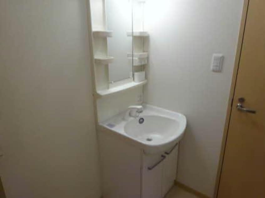  エスポワール三蔵子