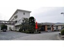 新城市立新城中学校(中学校/中等教育学校)まで1207m ルミエール城北