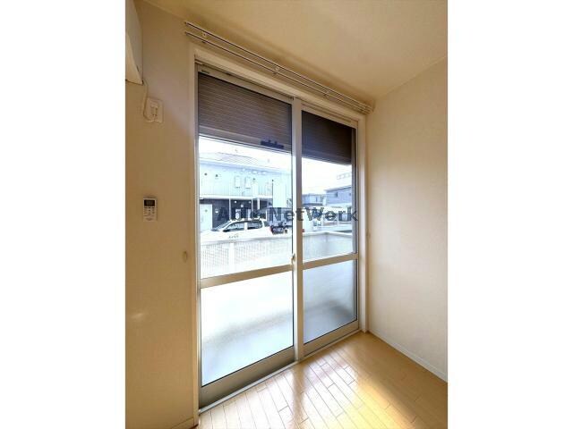 シャッター付き♪ サンパーク西塚